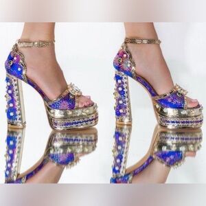 Azalea Wang Platform Heels size 9 block heels